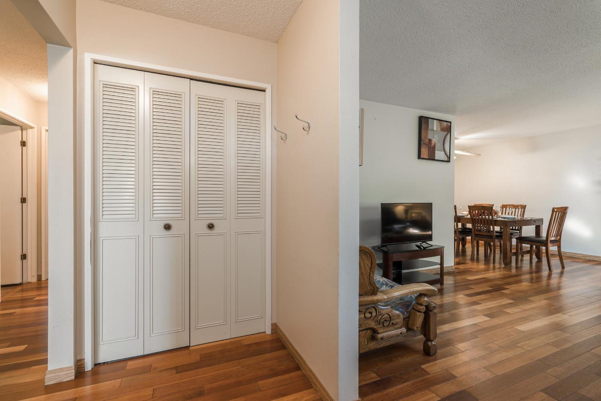 Holiday home H-home By Deerfoot Calgary