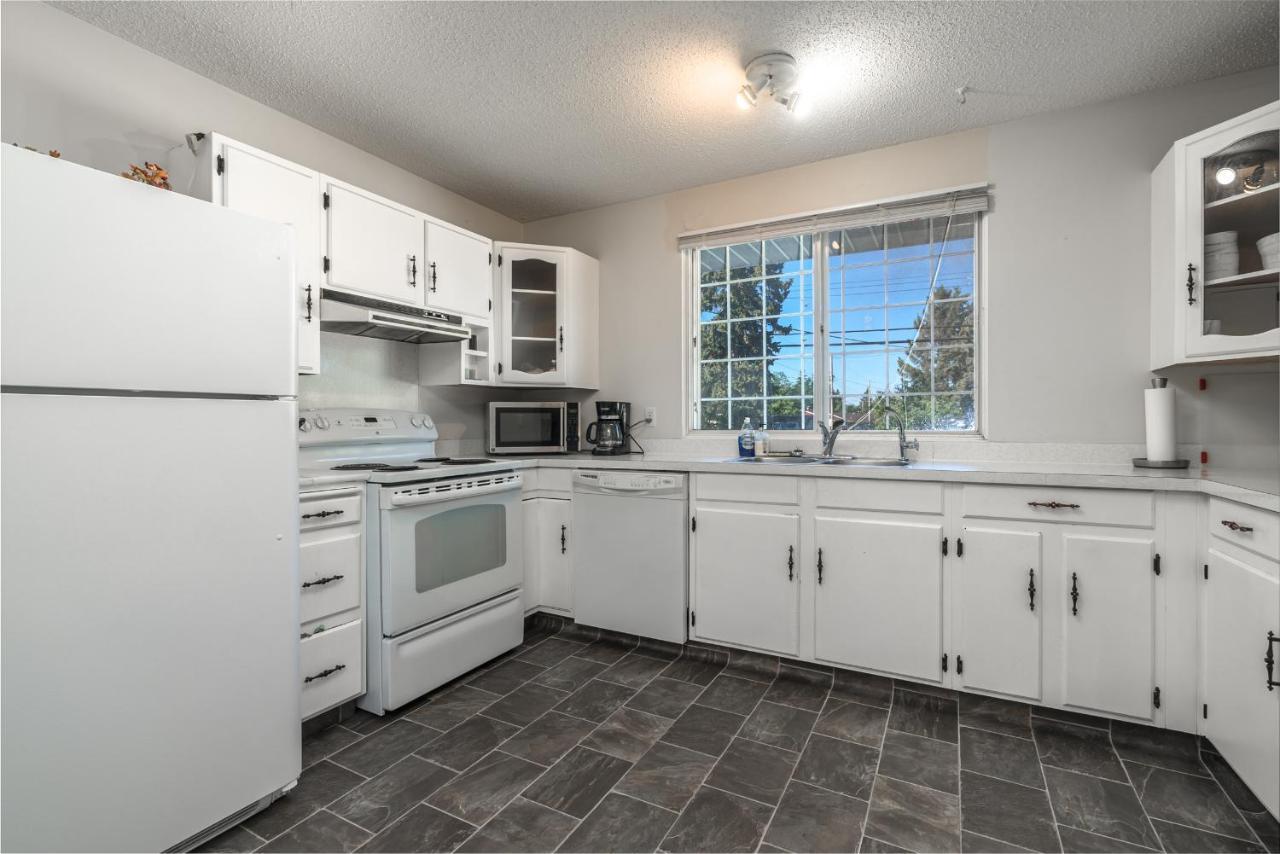 H-home By Deerfoot Holiday home *